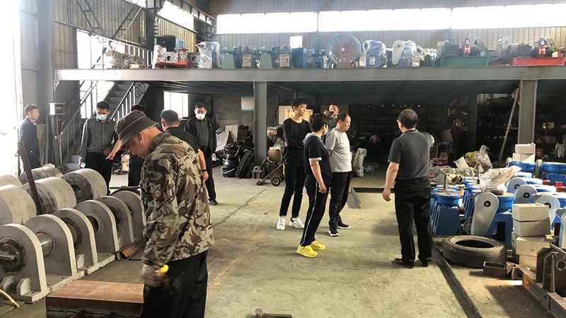 董事长外地考察